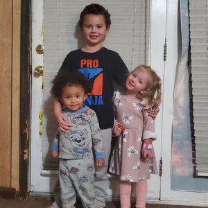 Meet your Posher, Leslie